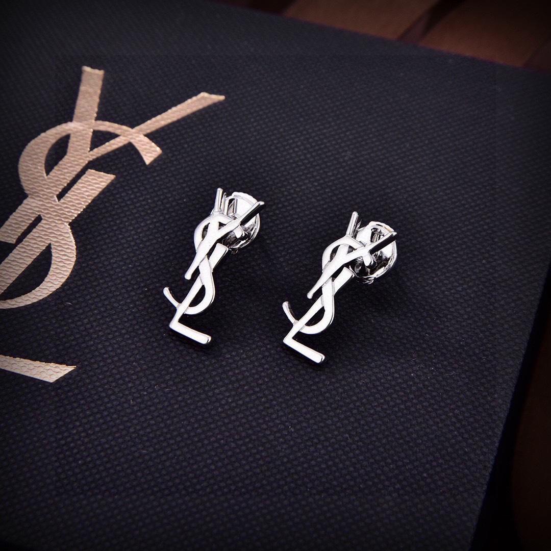 Saint Laurent Cassandre Stud Earring - DopestKickz