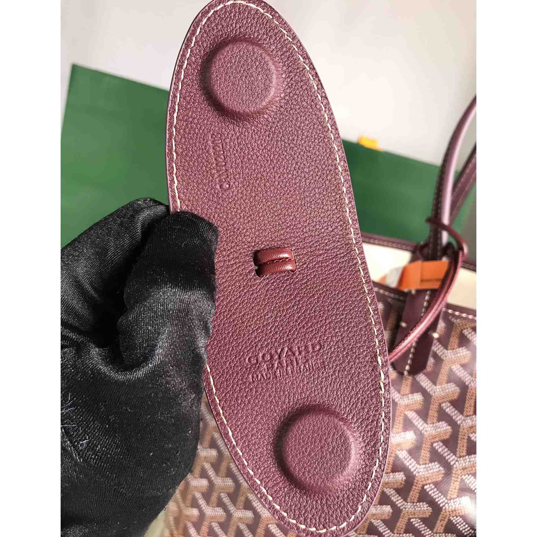 Goyard Artois PM Bag - DopestKickz