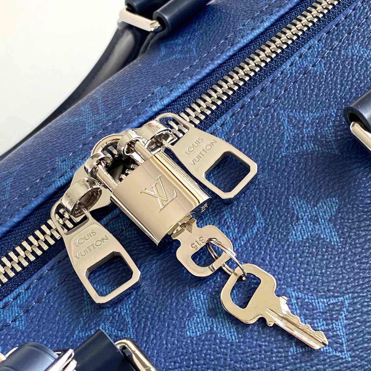Louis Vuitton Keepall Bandoulière 55   M11558 - DopestKickz