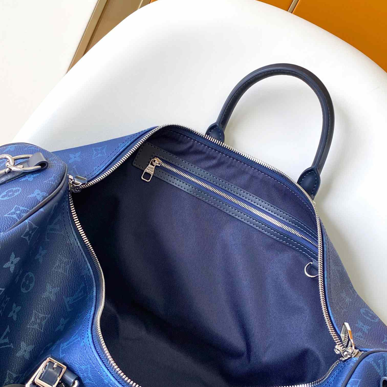 Louis Vuitton Keepall Bandoulière 55   M11558 - DopestKickz