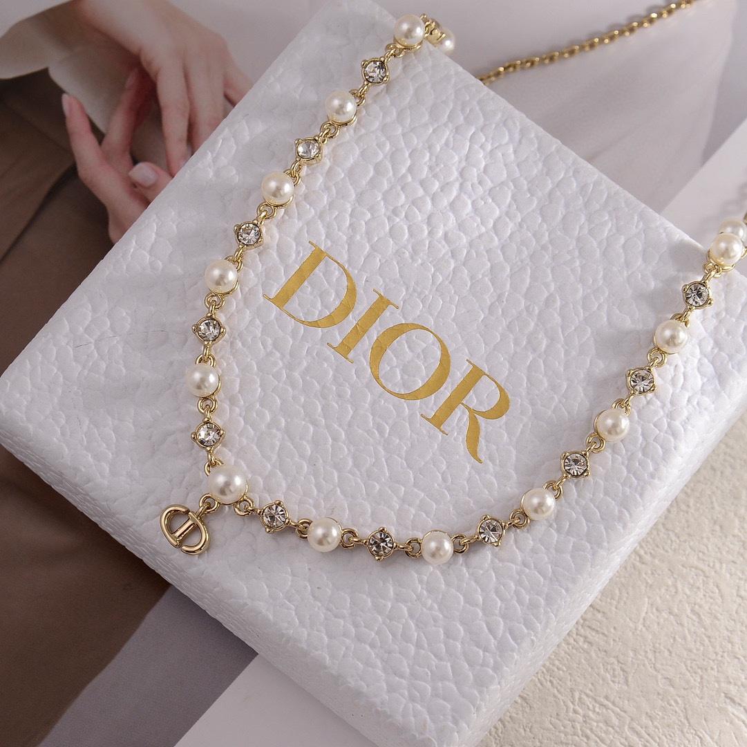 Dior Petit CD Treasure Necklace - DopestKickz