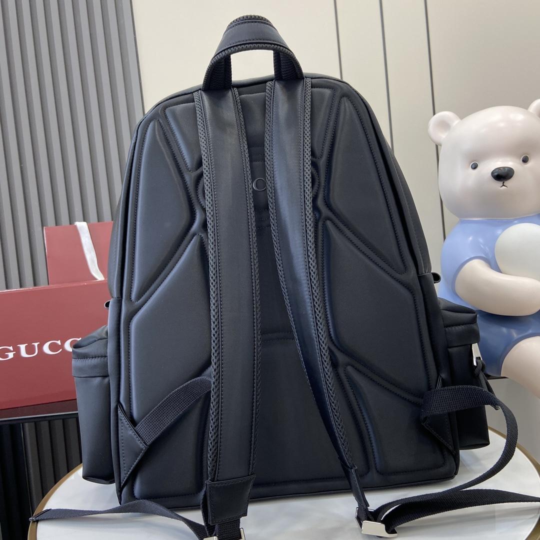 Gucci Large Backpack With Gucci Logo - DopestKickz