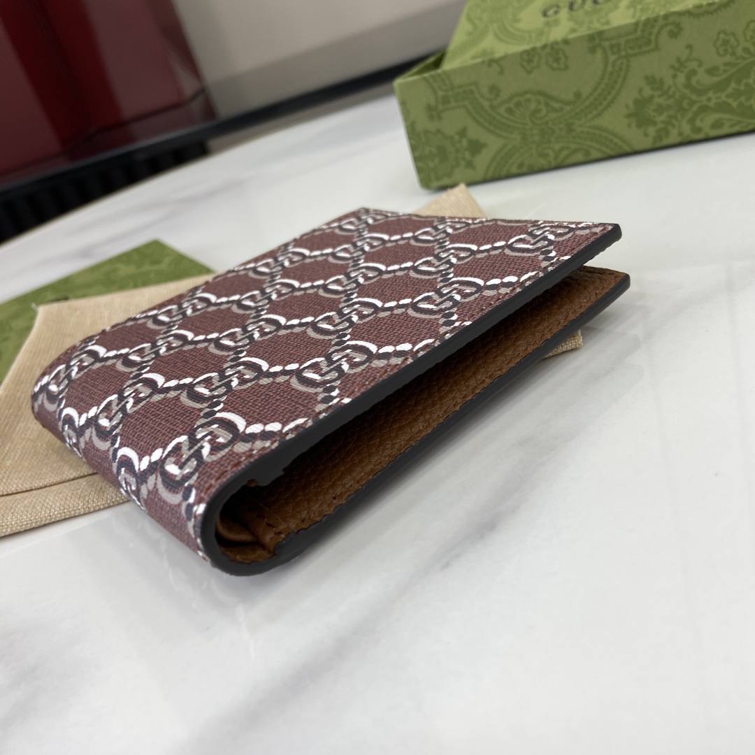 Gucci Bi-fold Wallet With GG Shadow - DopestKickz
