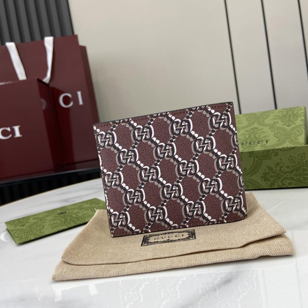 Gucci Bi-fold Wallet With GG Shadow - DopestKickz