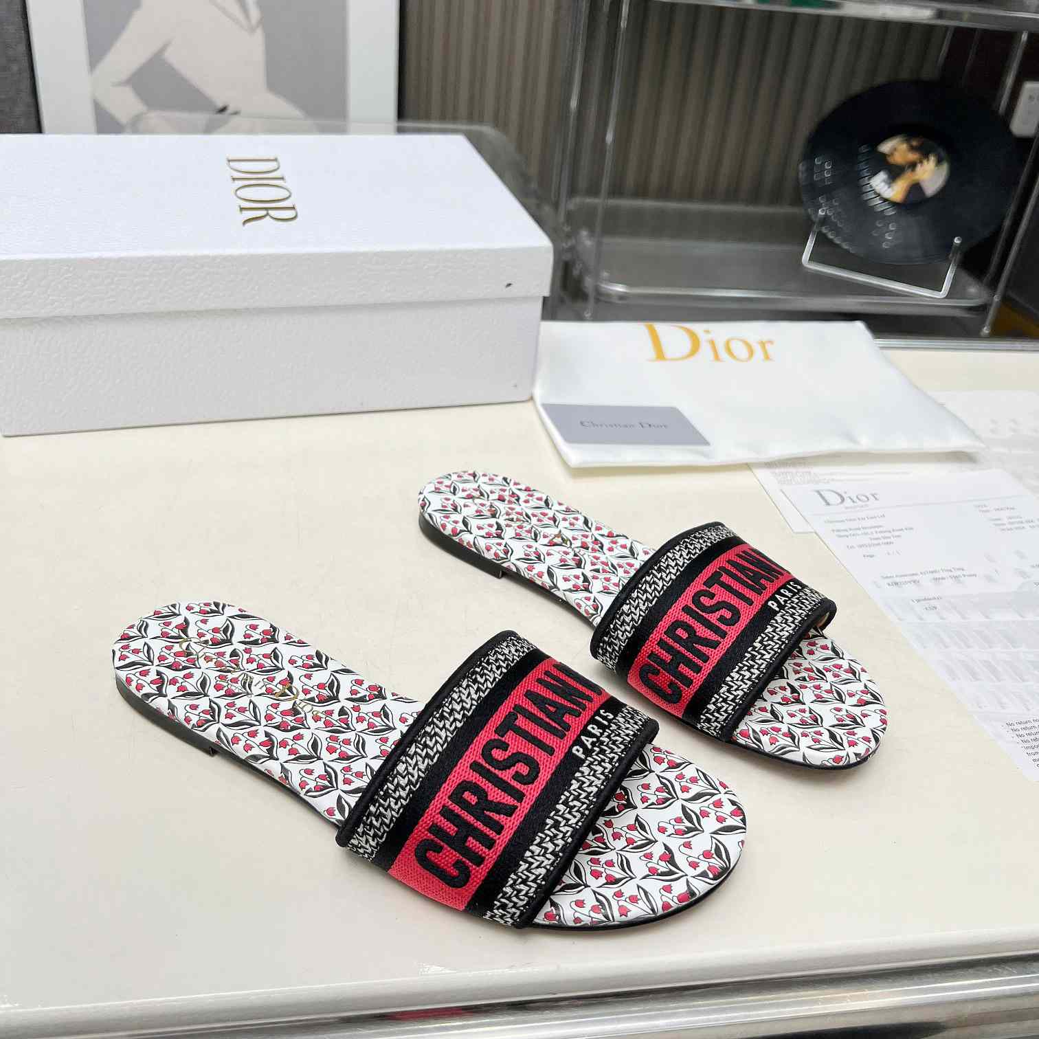 Dior Dioramour Dway Slide - DopestKickz
