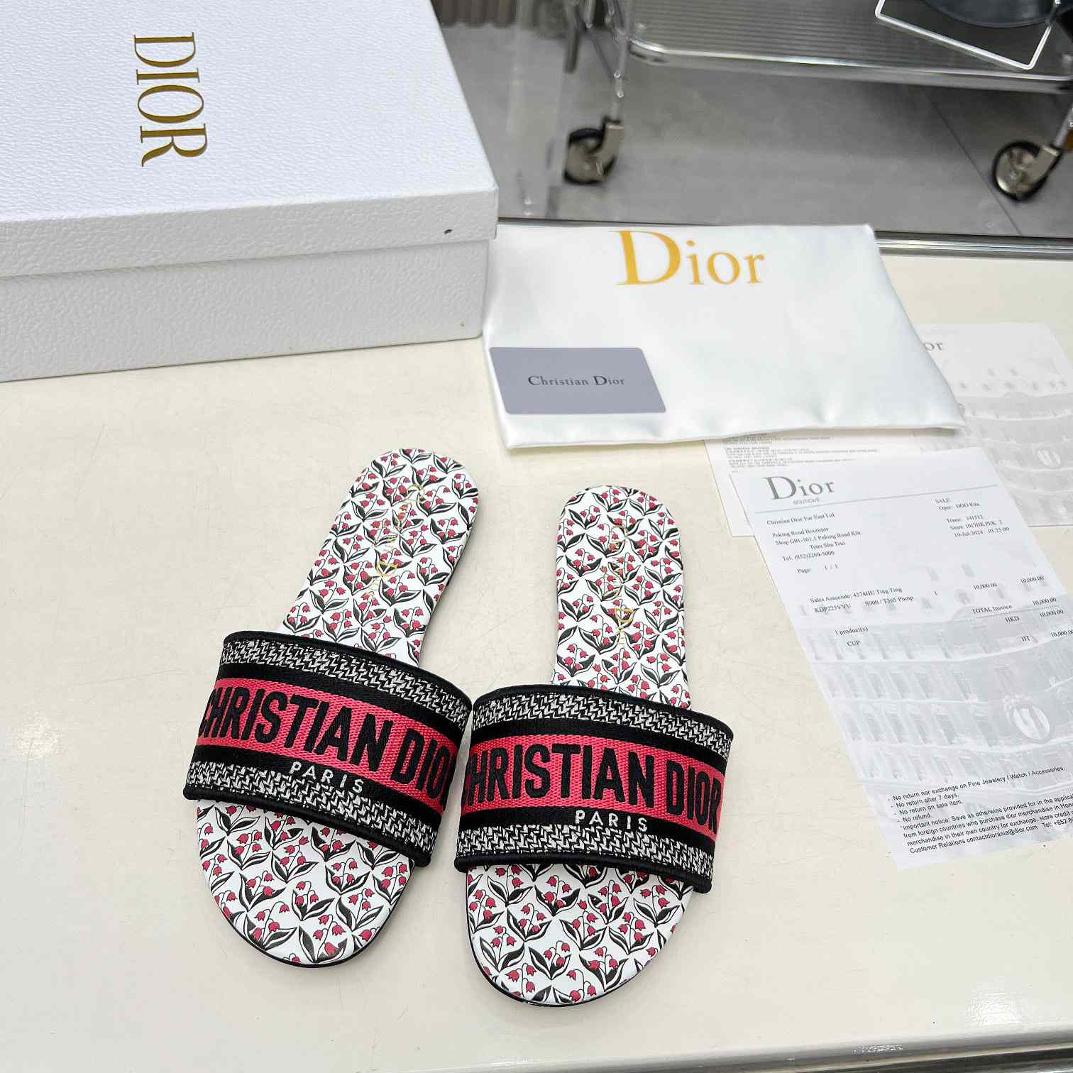 Dior Dioramour Dway Slide - DopestKickz