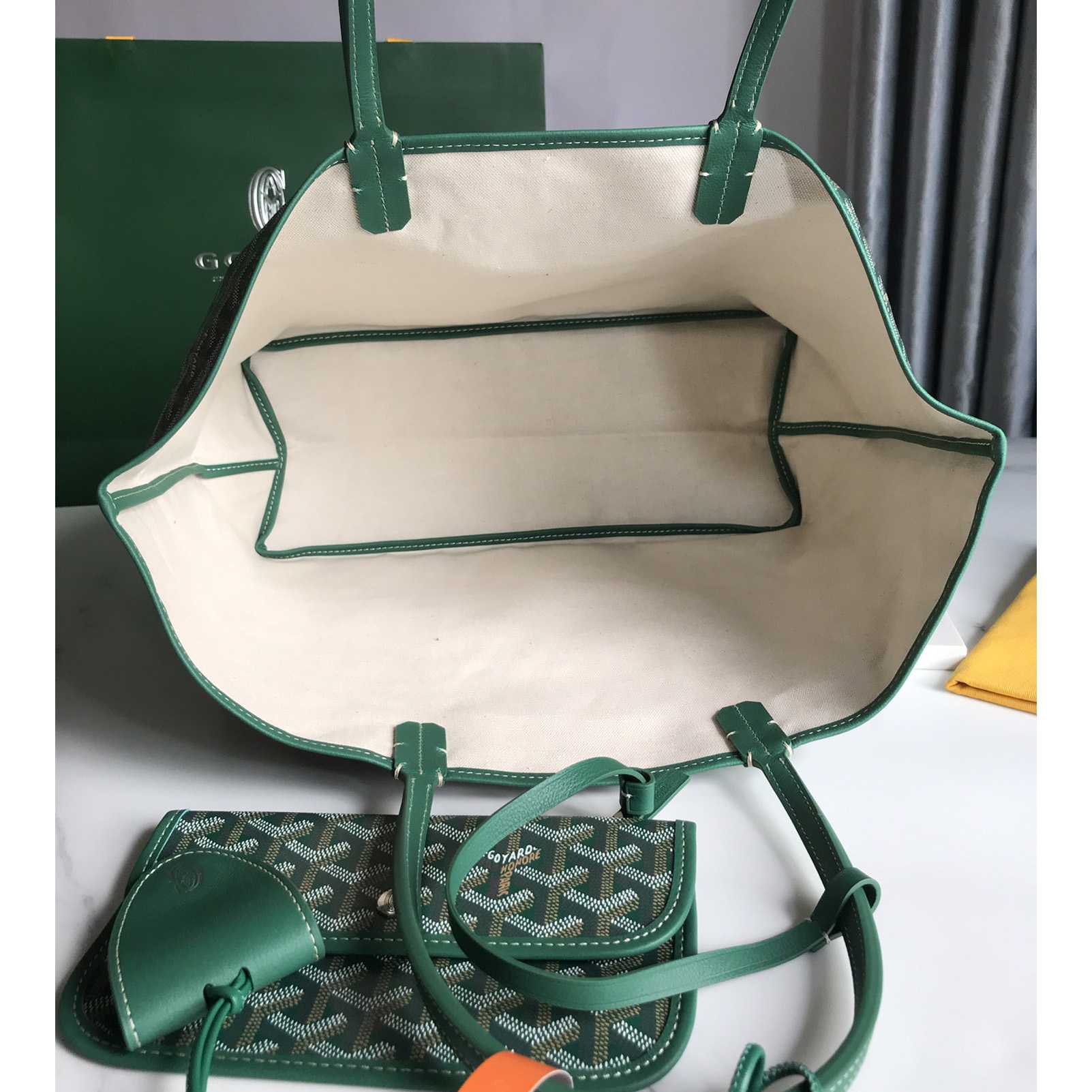 Goyard Artois PM Bag - DopestKickz