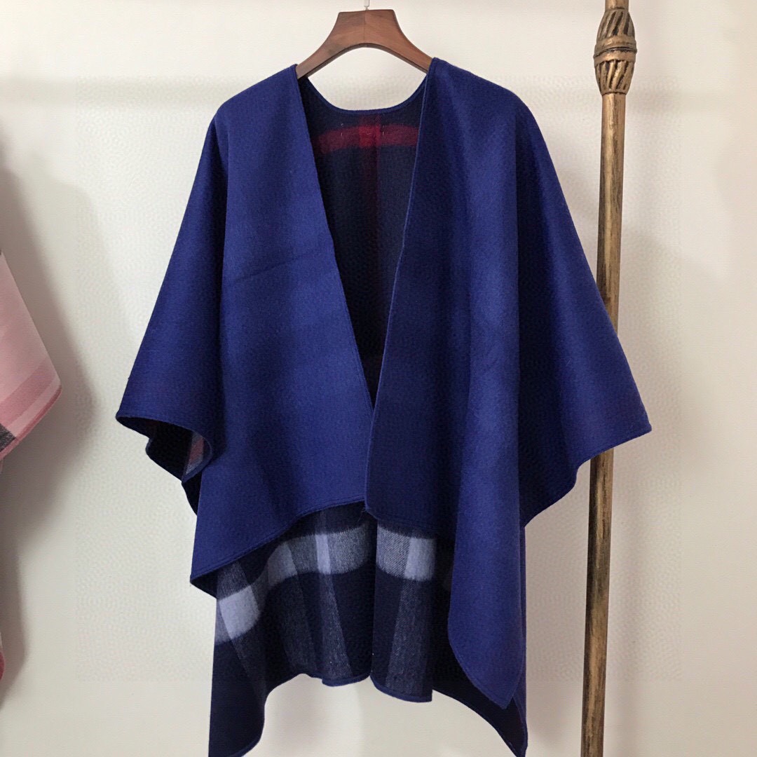 Burberry Charlotte Reversible Wool Felt Cape    140*140cm - DopestKickz