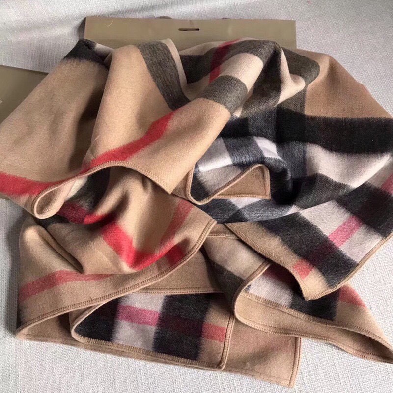 Burberry Charlotte Reversible Wool Felt Cape    140*140cm - DopestKickz