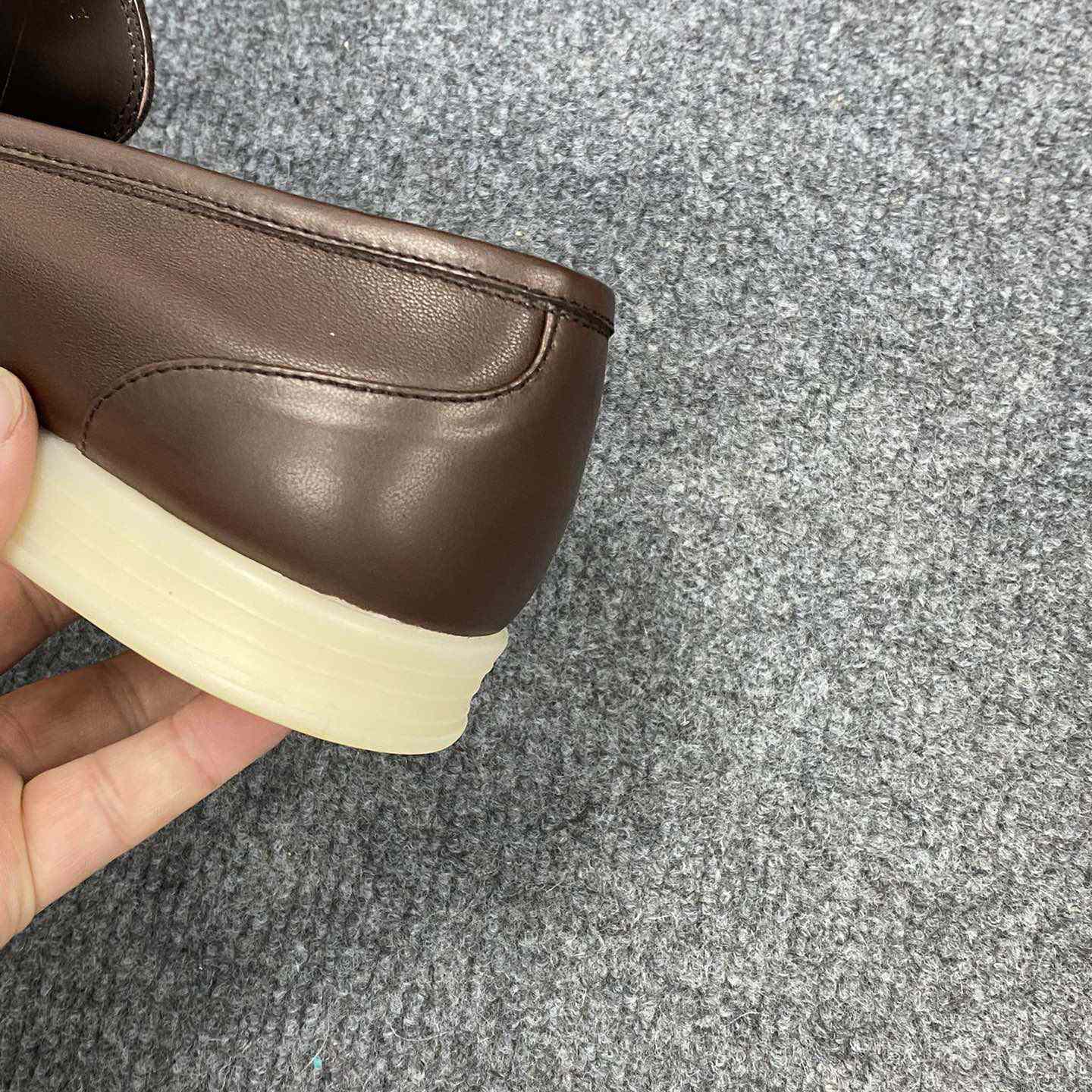 Gucci Men's Loafer With Horsebit - DopestKickz