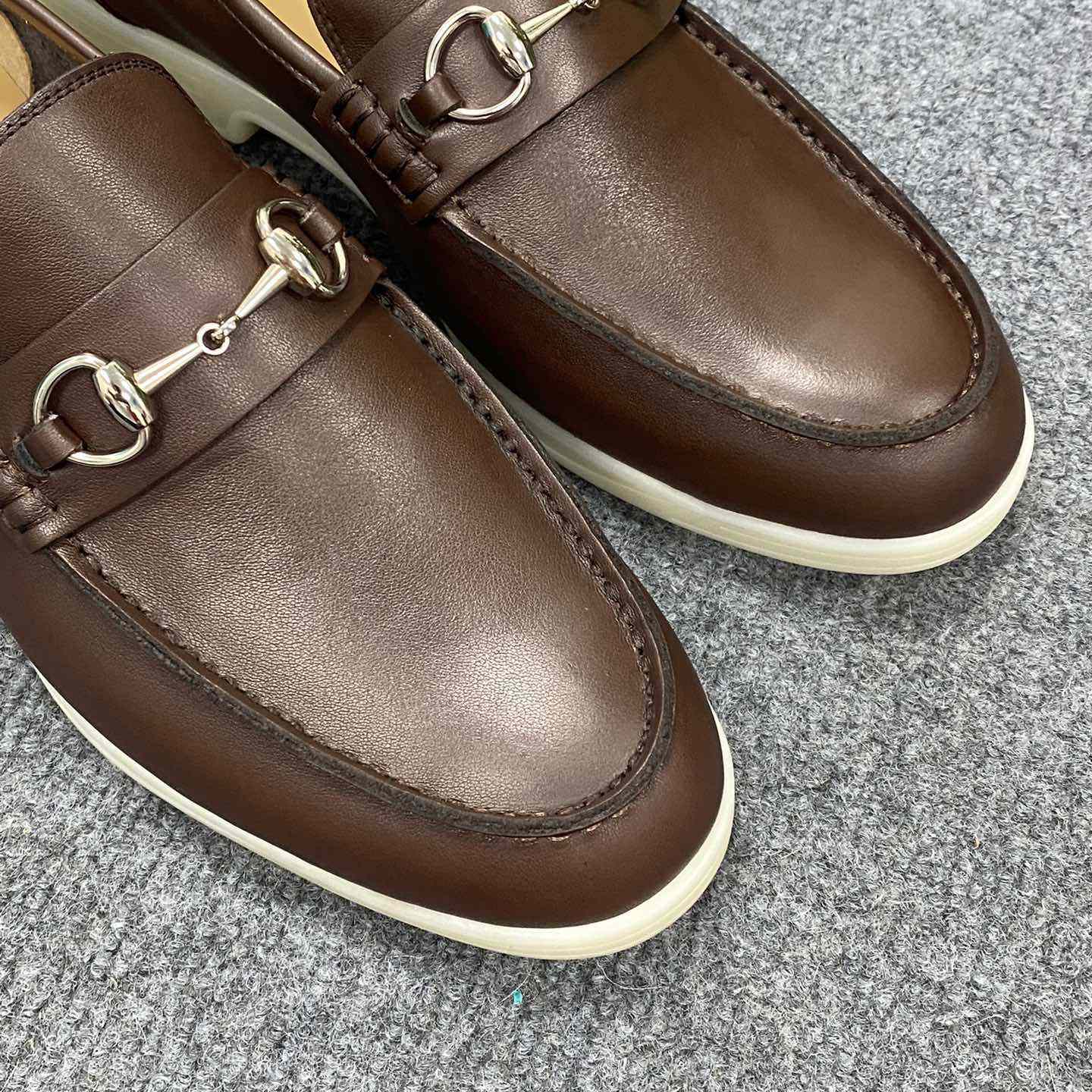 Gucci Men's Loafer With Horsebit - DopestKickz