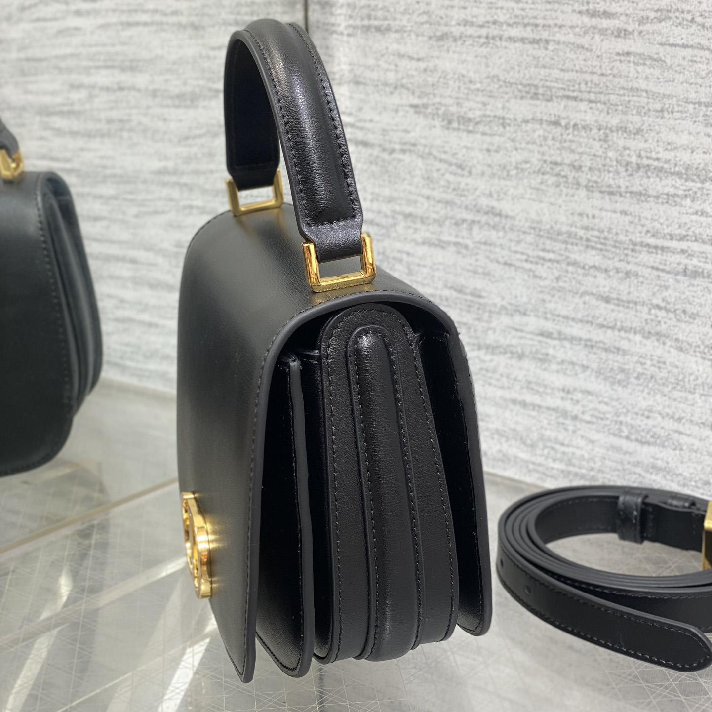 Dior Medium 30 Montaigne Avenue Top Handle Bag - DopestKickz