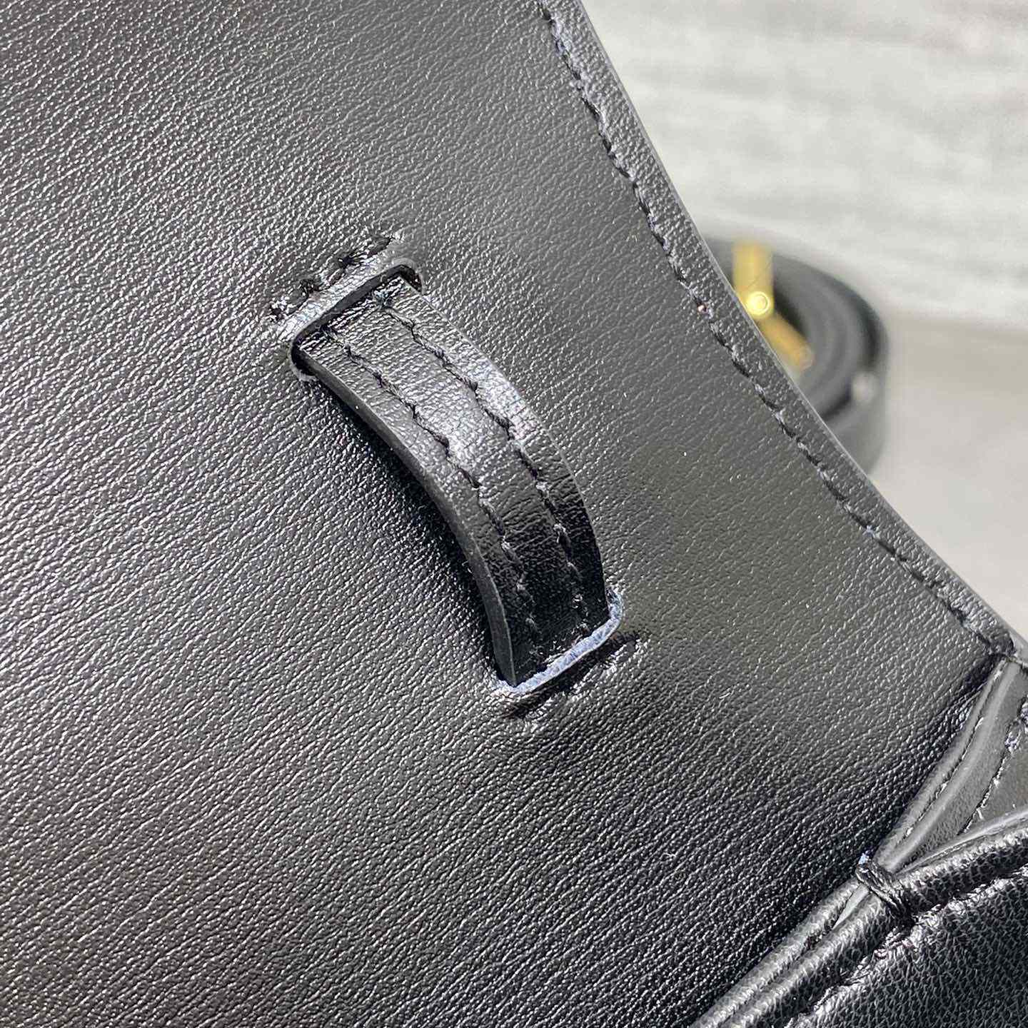 Dior Medium 30 Montaigne Avenue Top Handle Bag - DopestKickz