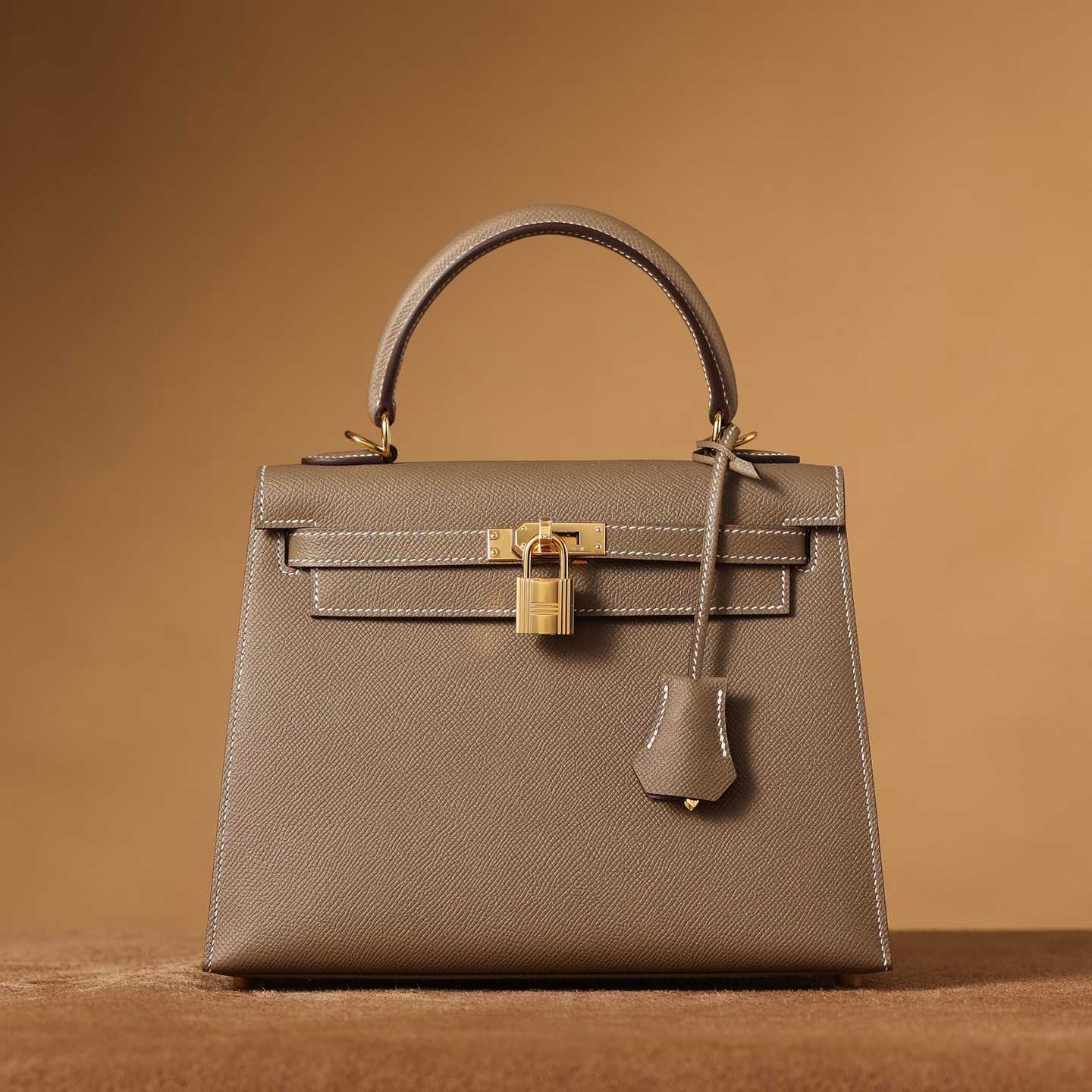 Hermes Kelly 20 Handbag (25*17*7cm) - DopestKickz