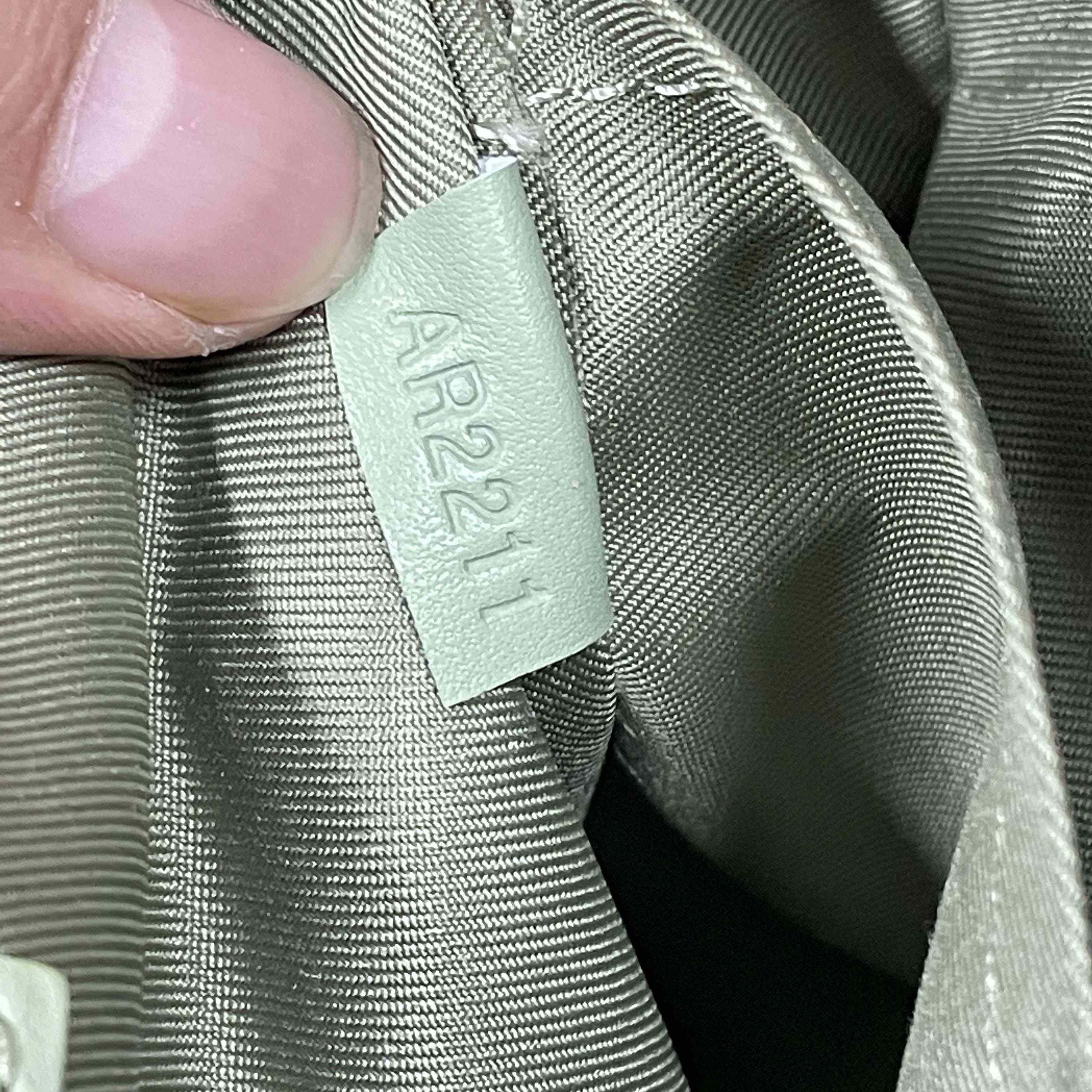 Louis Vuitton District PM   M11593 - DopestKickz