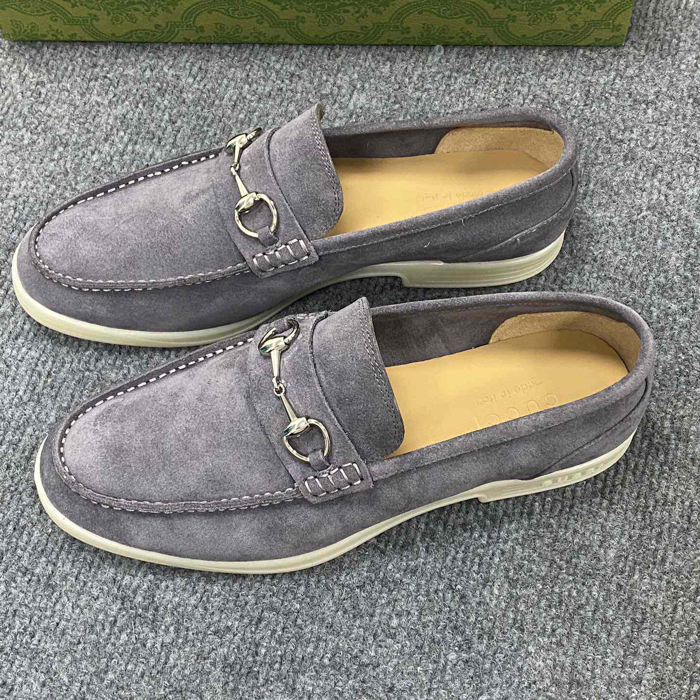 Gucci Men's Loafer With Horsebit - DopestKickz