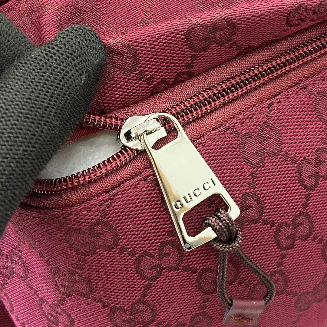 Gucci Large GG Tote Bag - DopestKickz