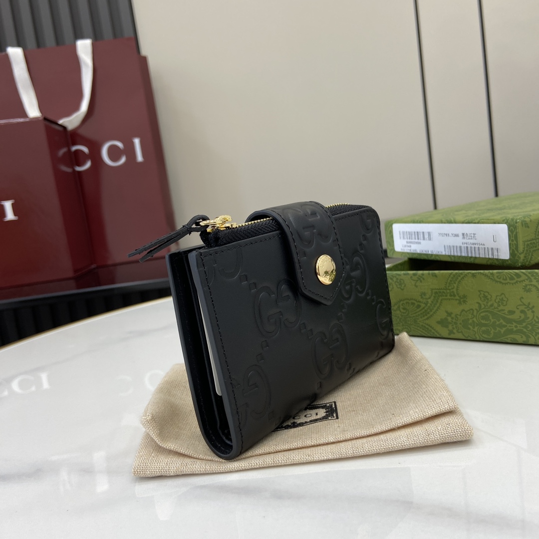 Gucci GG Medium Wallet - DopestKickz