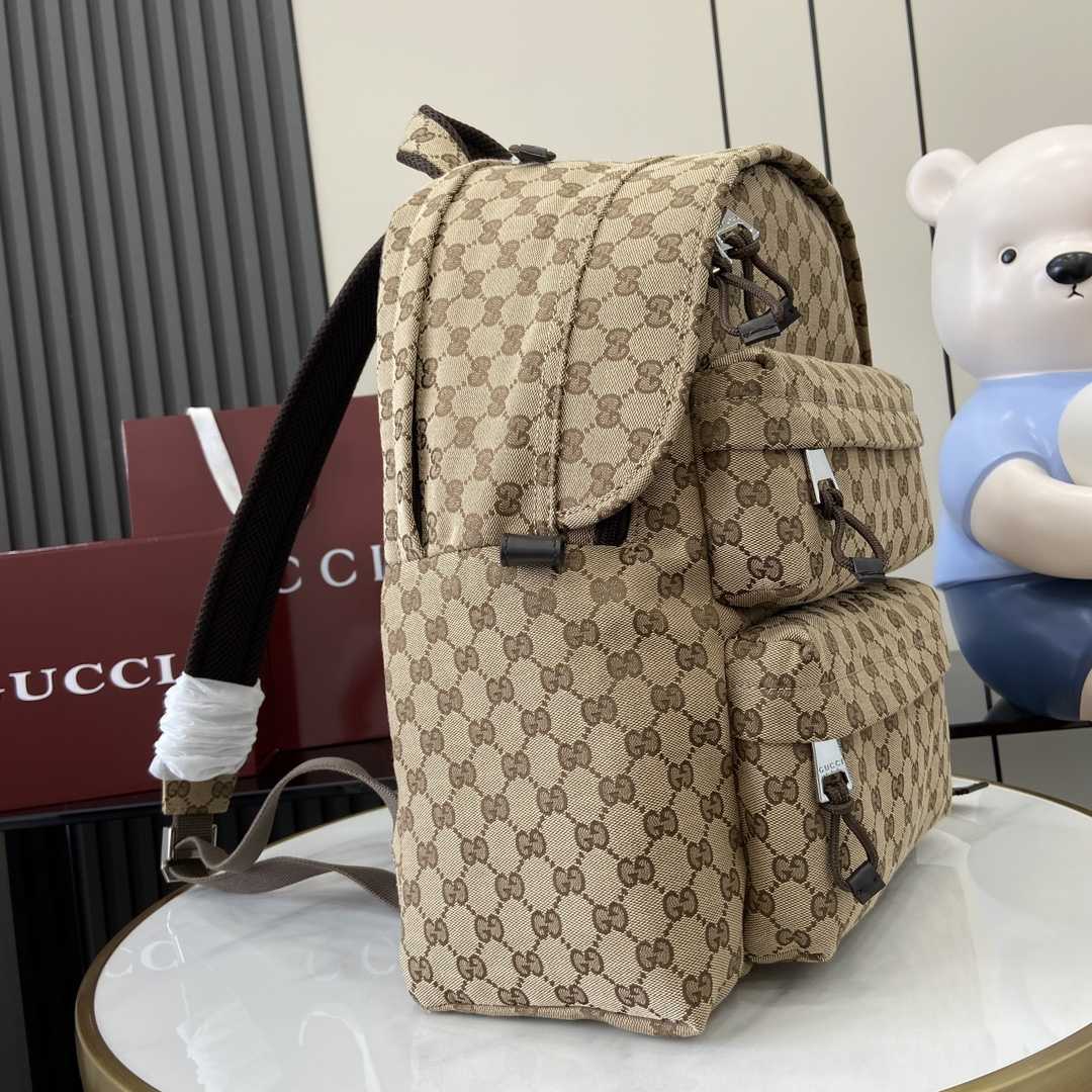 Gucci Medium Backpack With Gucci Logo - DopestKickz