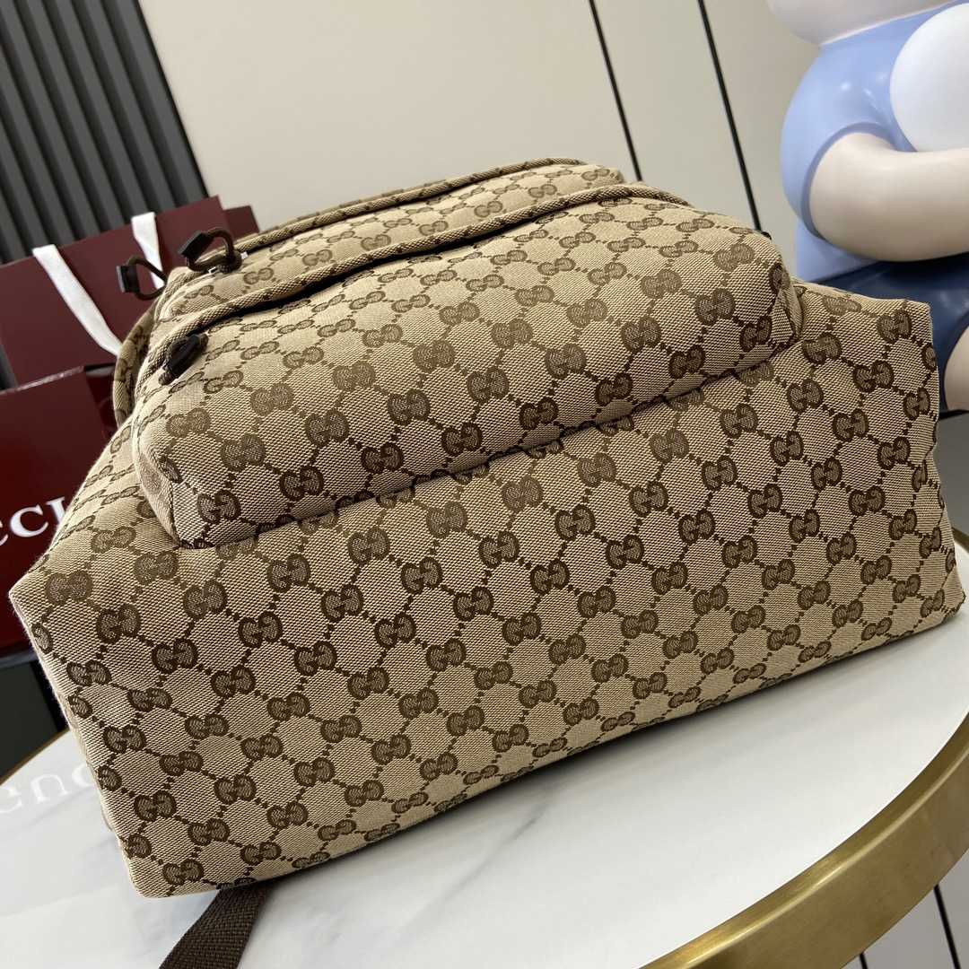 Gucci Medium Backpack With Gucci Logo - DopestKickz