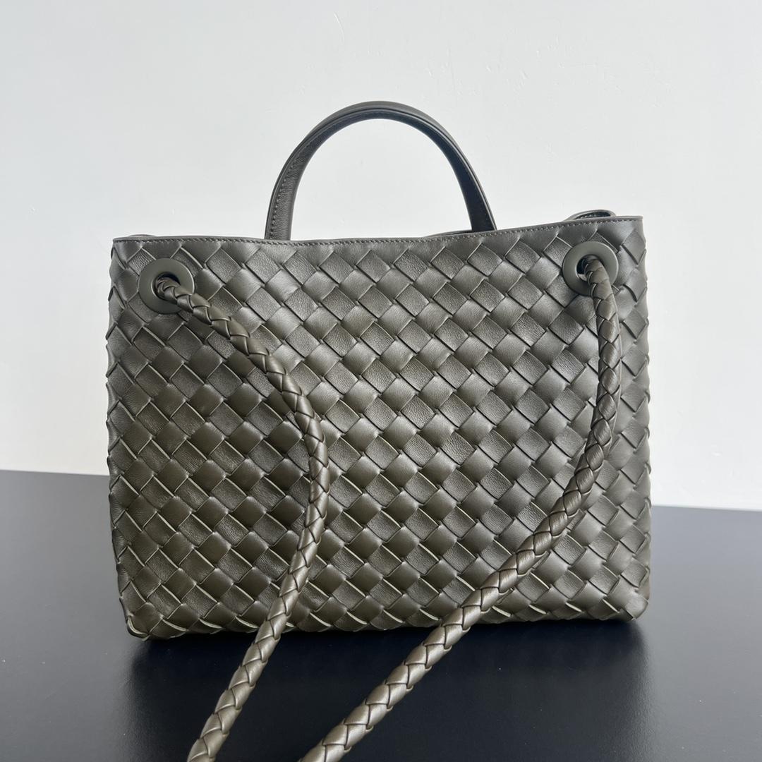 Bottega Veneta Medium Andiamo  32*24*12CM - DopestKickz