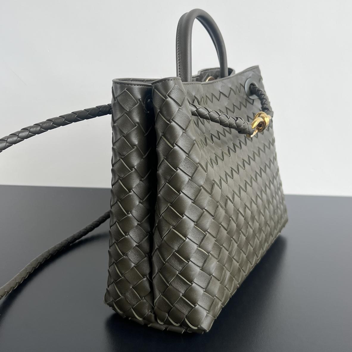 Bottega Veneta Medium Andiamo  32*24*12CM - DopestKickz