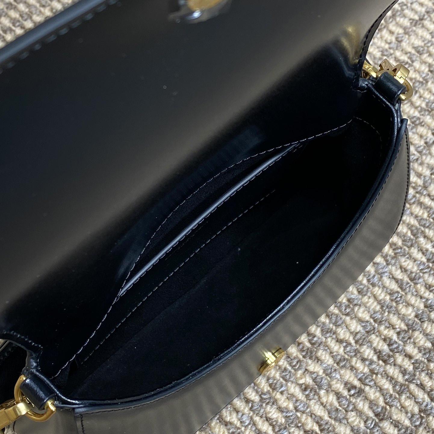 Saint Laurent Voltaire Top Handle In Box Saint Laurent - DopestKickz