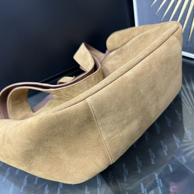 Saint Laurent LE 5 À 7 Bea In Suede - DopestKickz