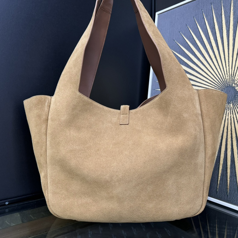 Saint Laurent LE 5 À 7 Bea In Suede - DopestKickz