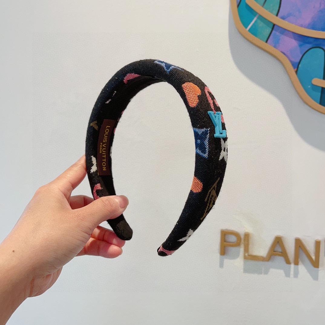 Louis Vuitton Headband  - DopestKickz
