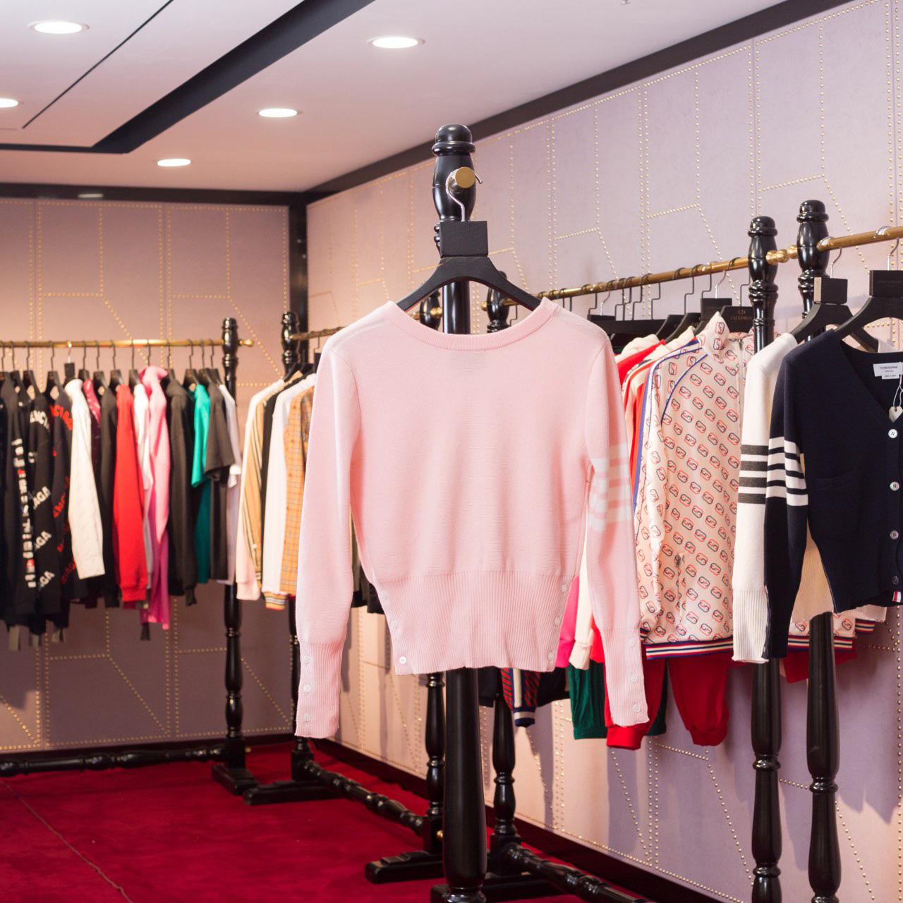 Thom Browne 4-Bar Oversize Wool Cardigan - DopestKickz