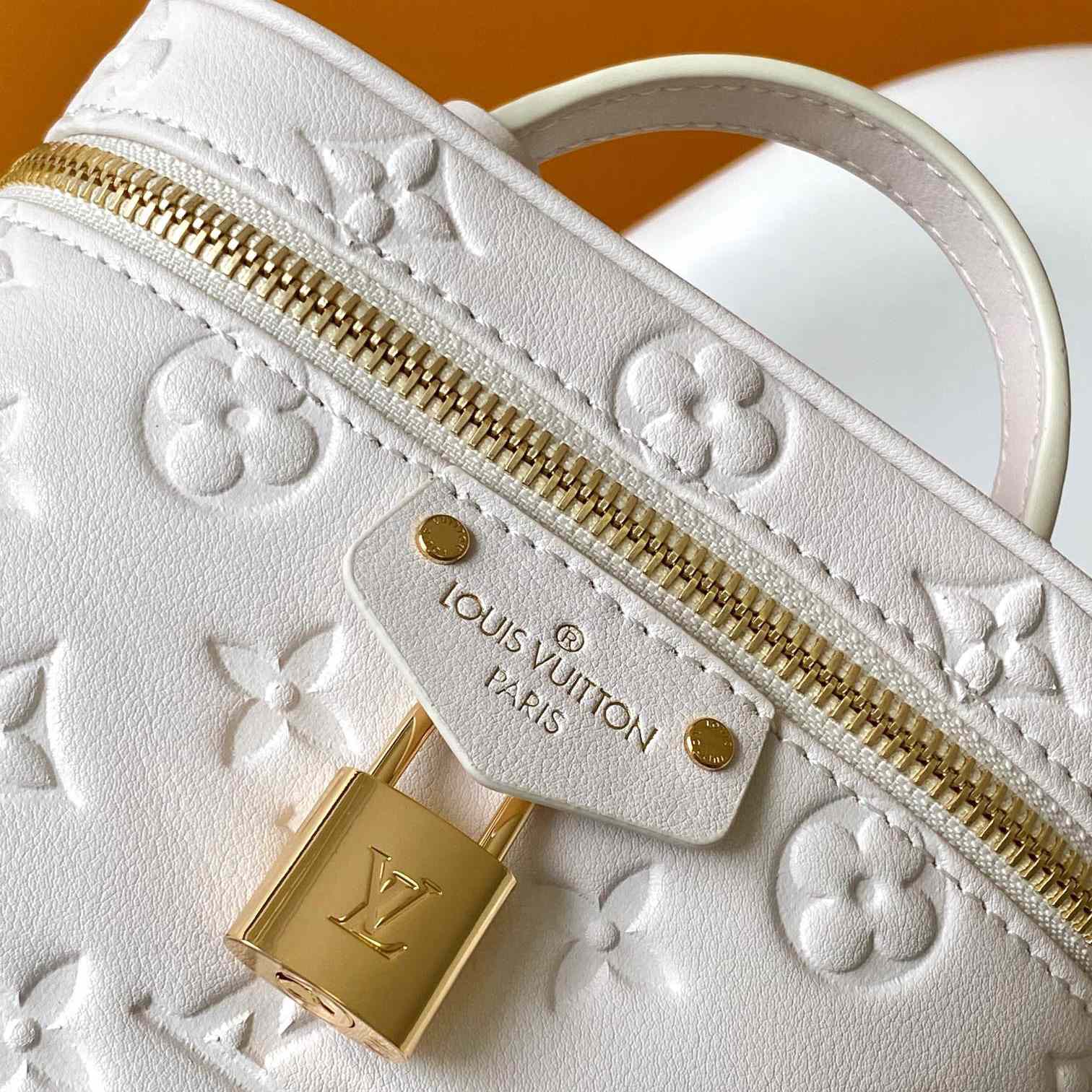 Louis Vuitton Vanity PM   M25219 - DopestKickz