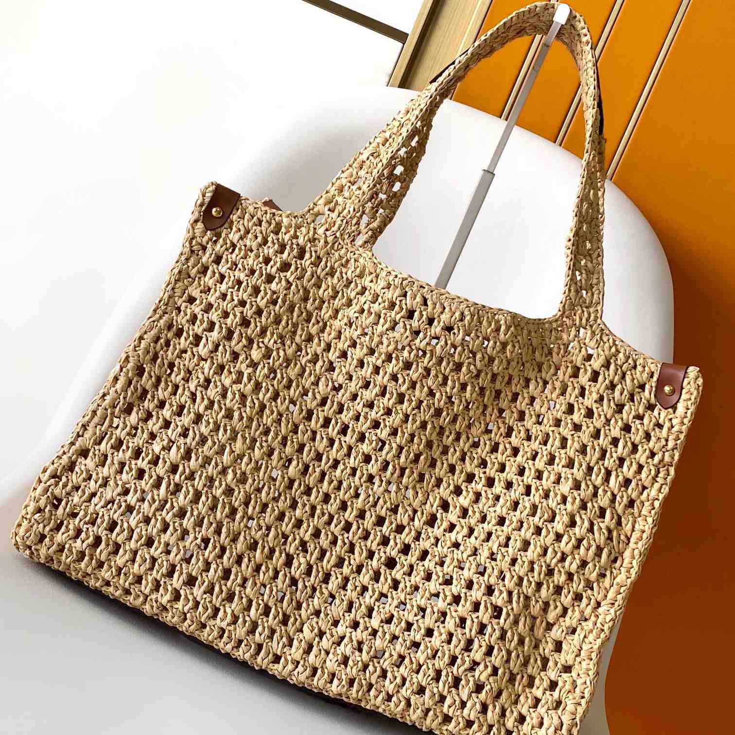 Louis Vuitton OnTheGo MM   M24723 - DopestKickz