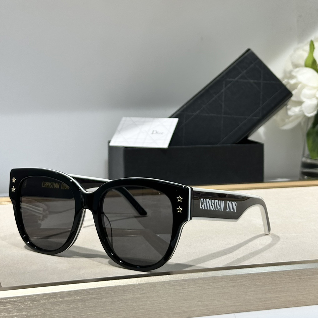 Dior DiorPacific B2F - DopestKickz