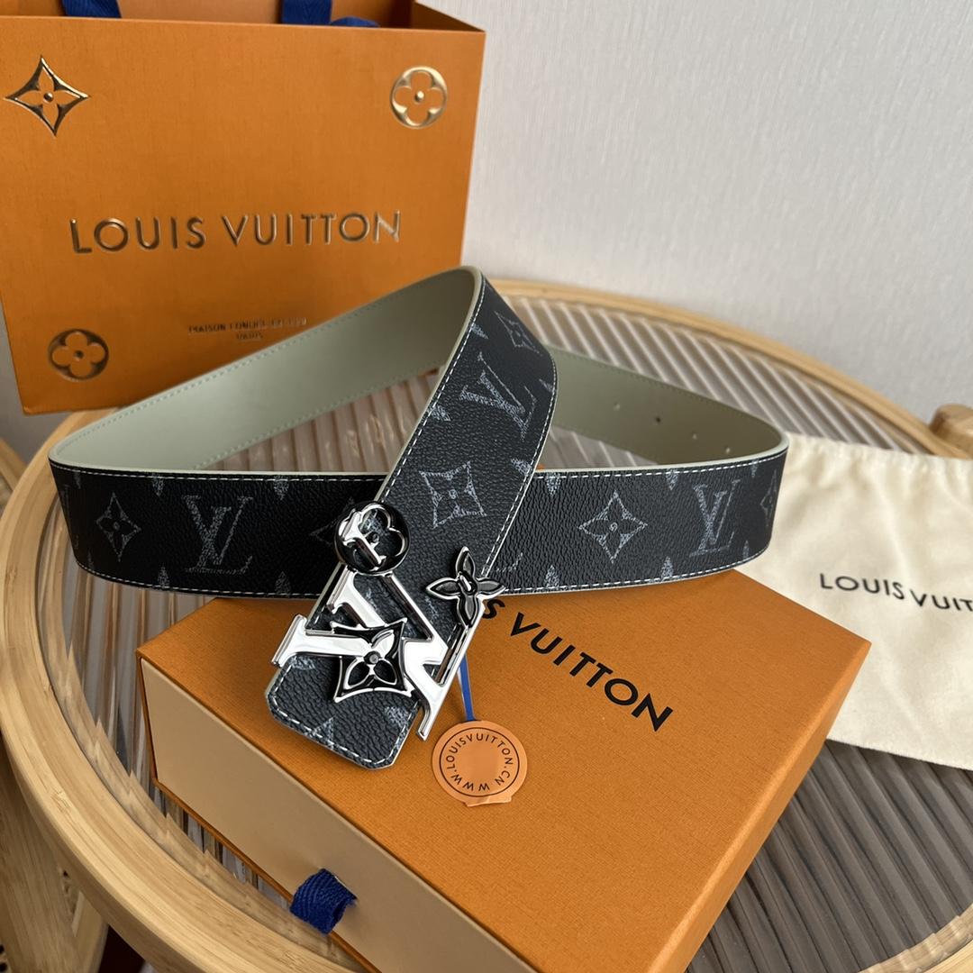 Louis Vuitton LV Initiales 40mm Reversible Belt - DopestKickz