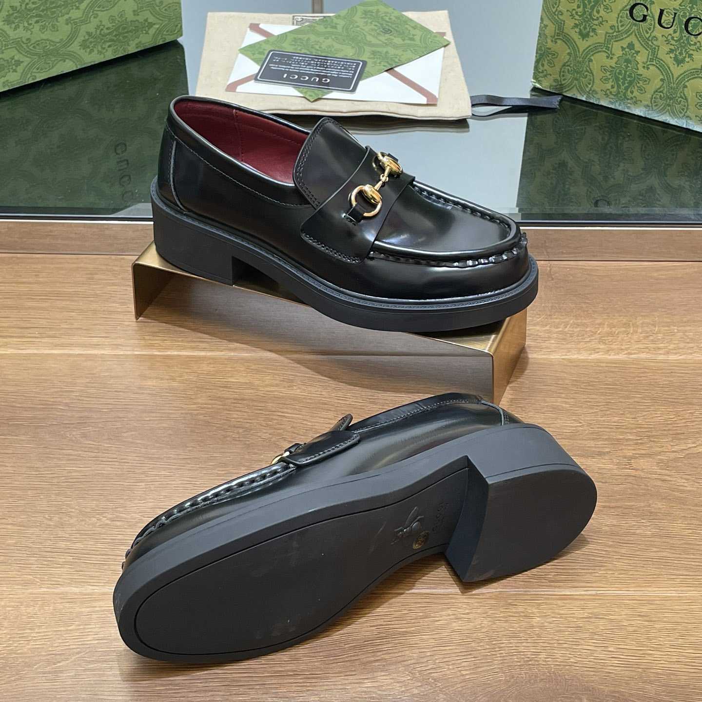 Gucci Women's Loafer With Horsebit - DopestKickz