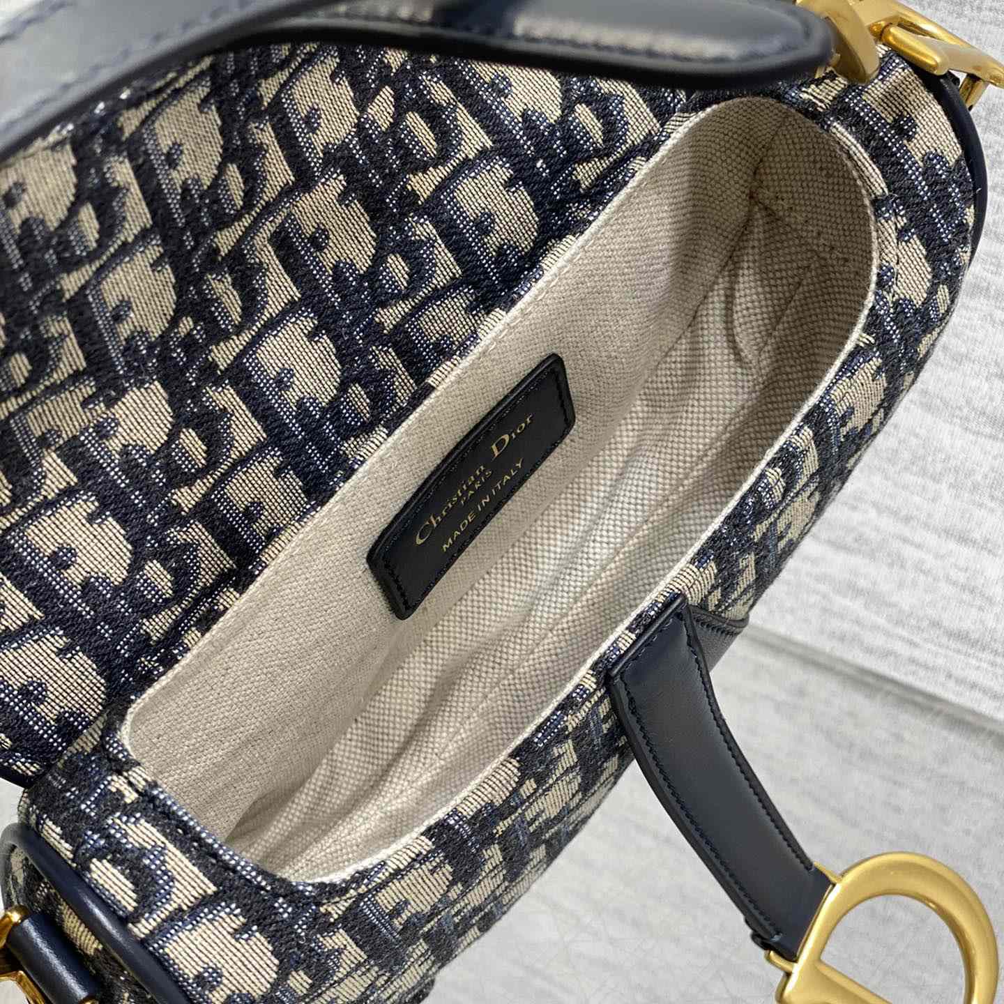 Dior Saddle Bag 17×5×15cm - DopestKickz