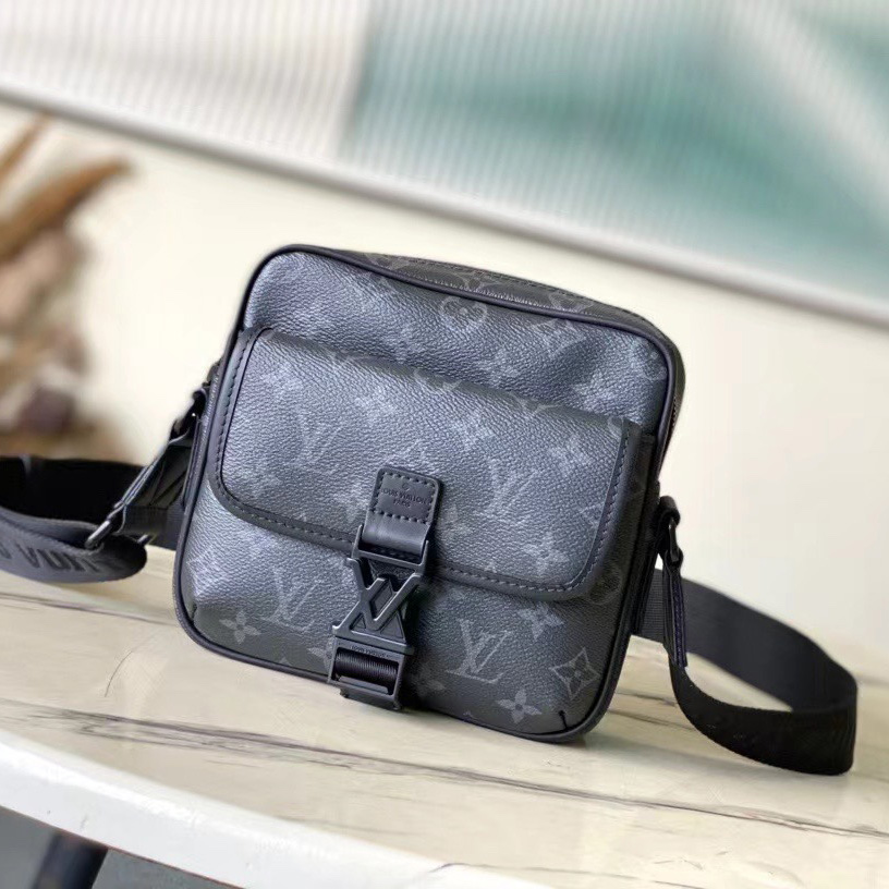 Louis Vuitton Getaway Messenger  M12518 - DopestKickz