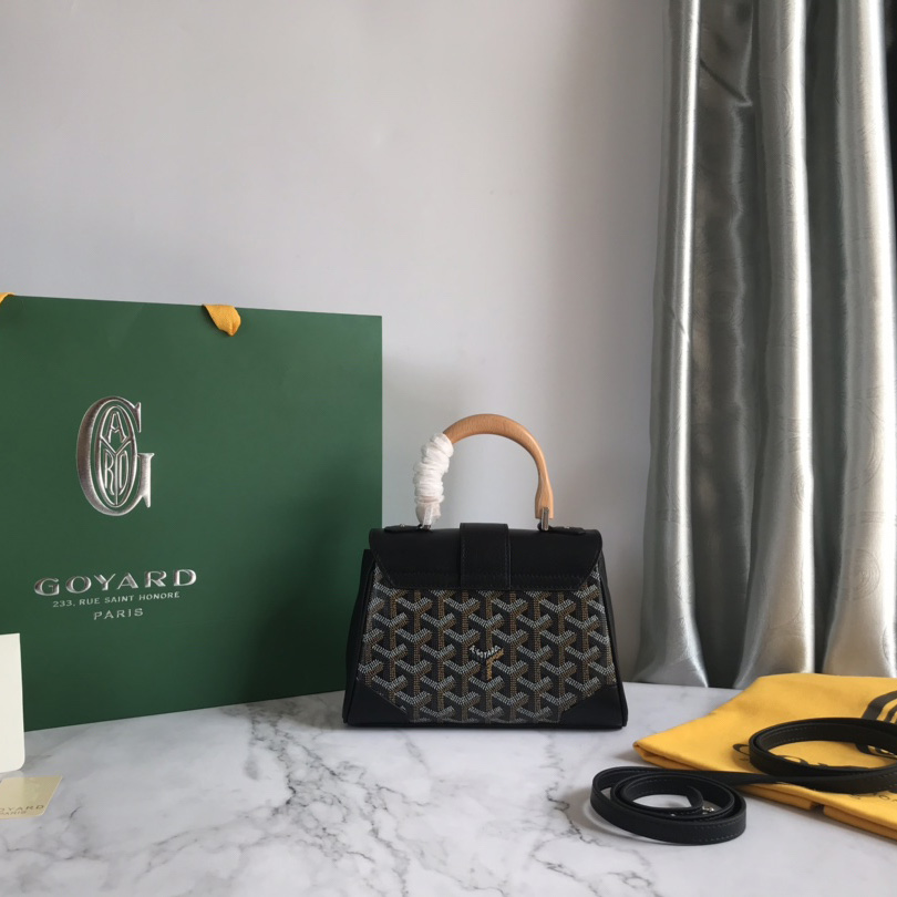 Goyard Saïgon Souple Mini Bag - DopestKickz