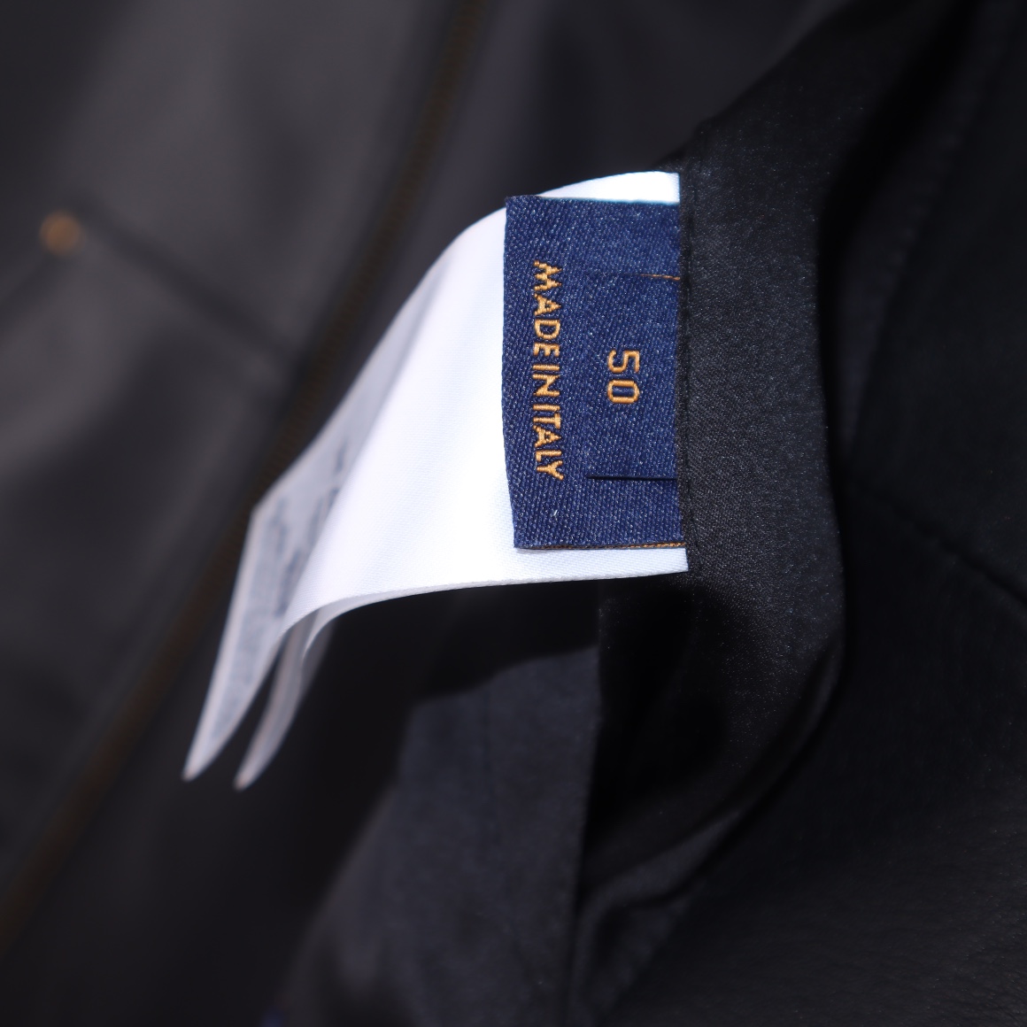 Louis Vuitton Zipped Leather Hoodie   1AFQP6 - DopestKickz