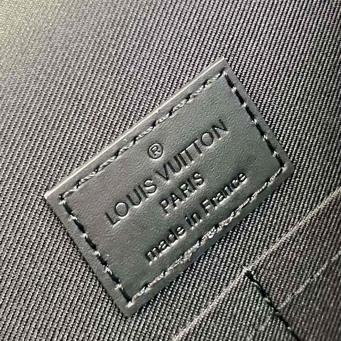 Louis Vuitton S Lock Briefcase   M20835 - DopestKickz