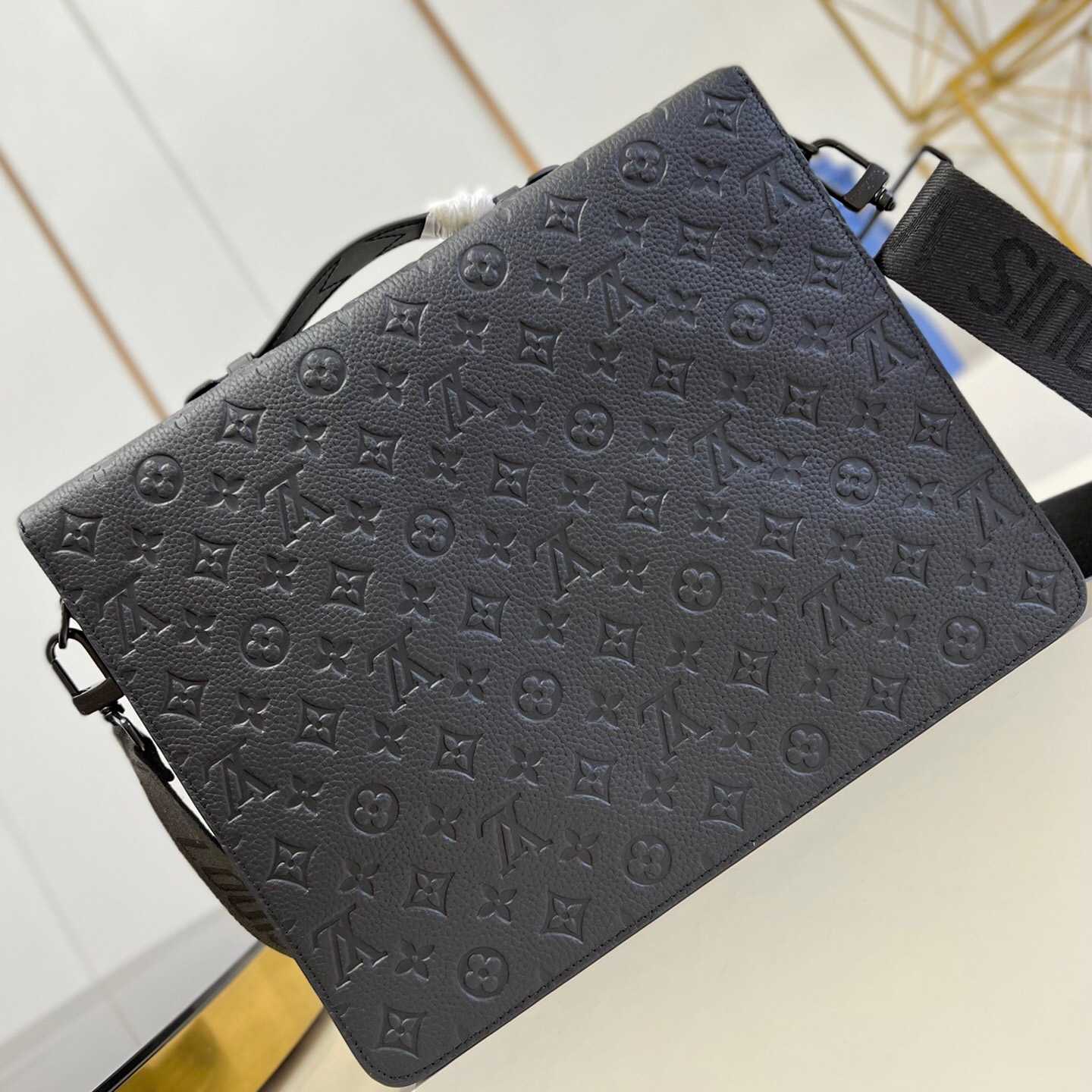 Louis Vuitton S Lock Briefcase   M20835 - DopestKickz