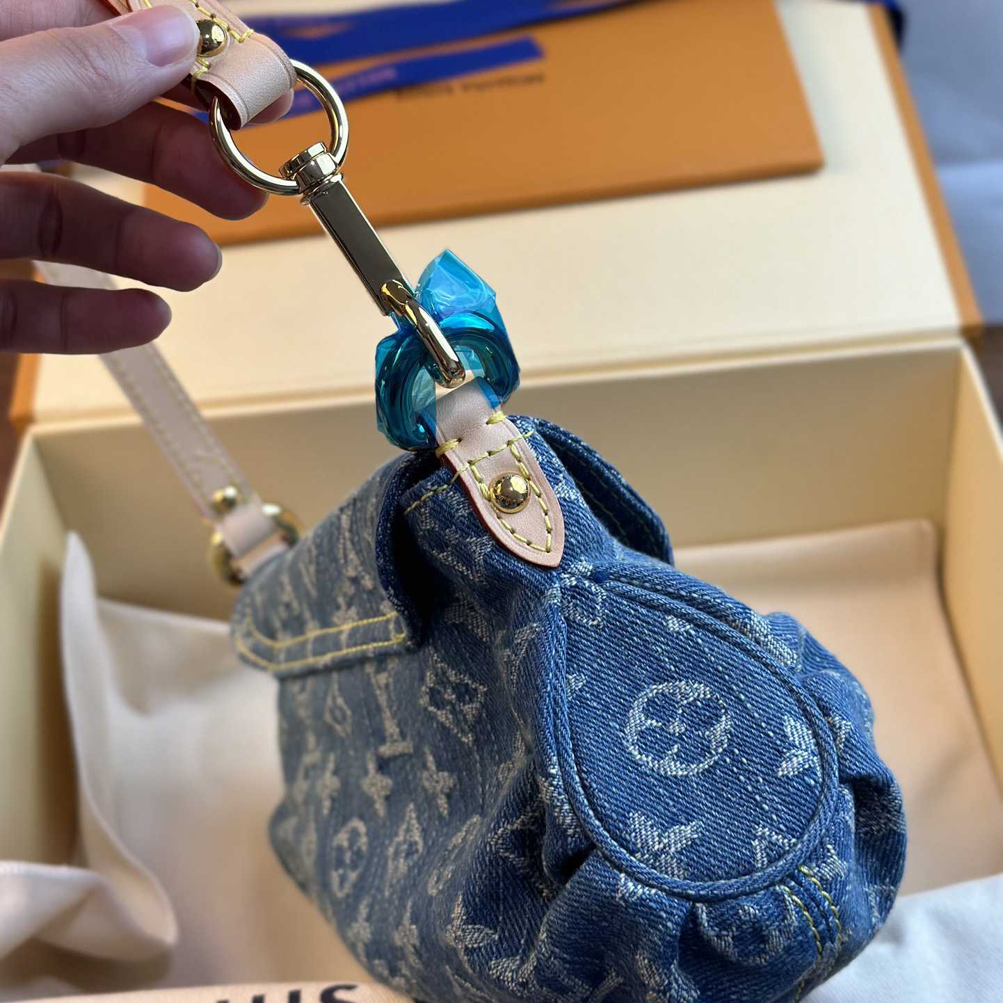 Louis Vuitton 2006 Mini Pleaty Shoulder Bag - DopestKickz