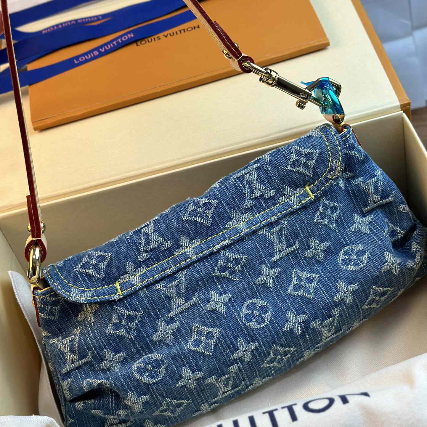 Louis Vuitton 2006 Mini Pleaty Shoulder Bag - DopestKickz
