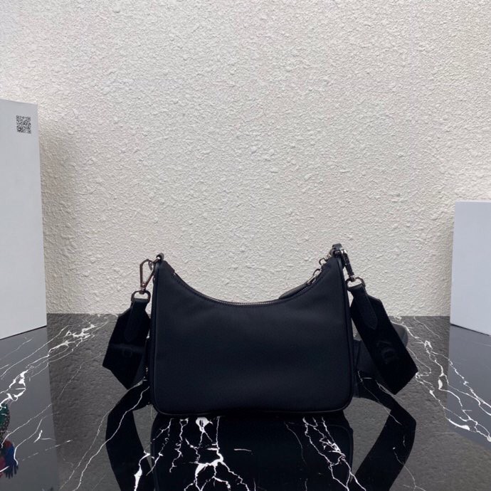 Prada Re-Edition 2005 Re-Nylon Bag  22-12-6cm - DopestKickz