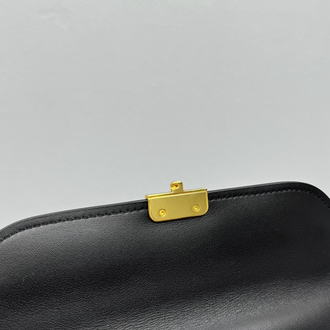 Miu Miu Leather Shoulder Bag - DopestKickz