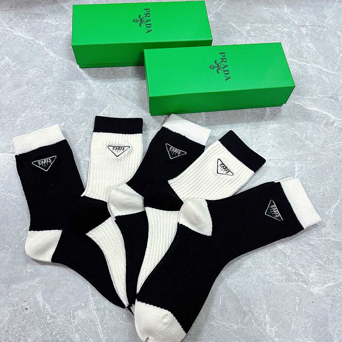 Prada Socks/Box - DopestKickz