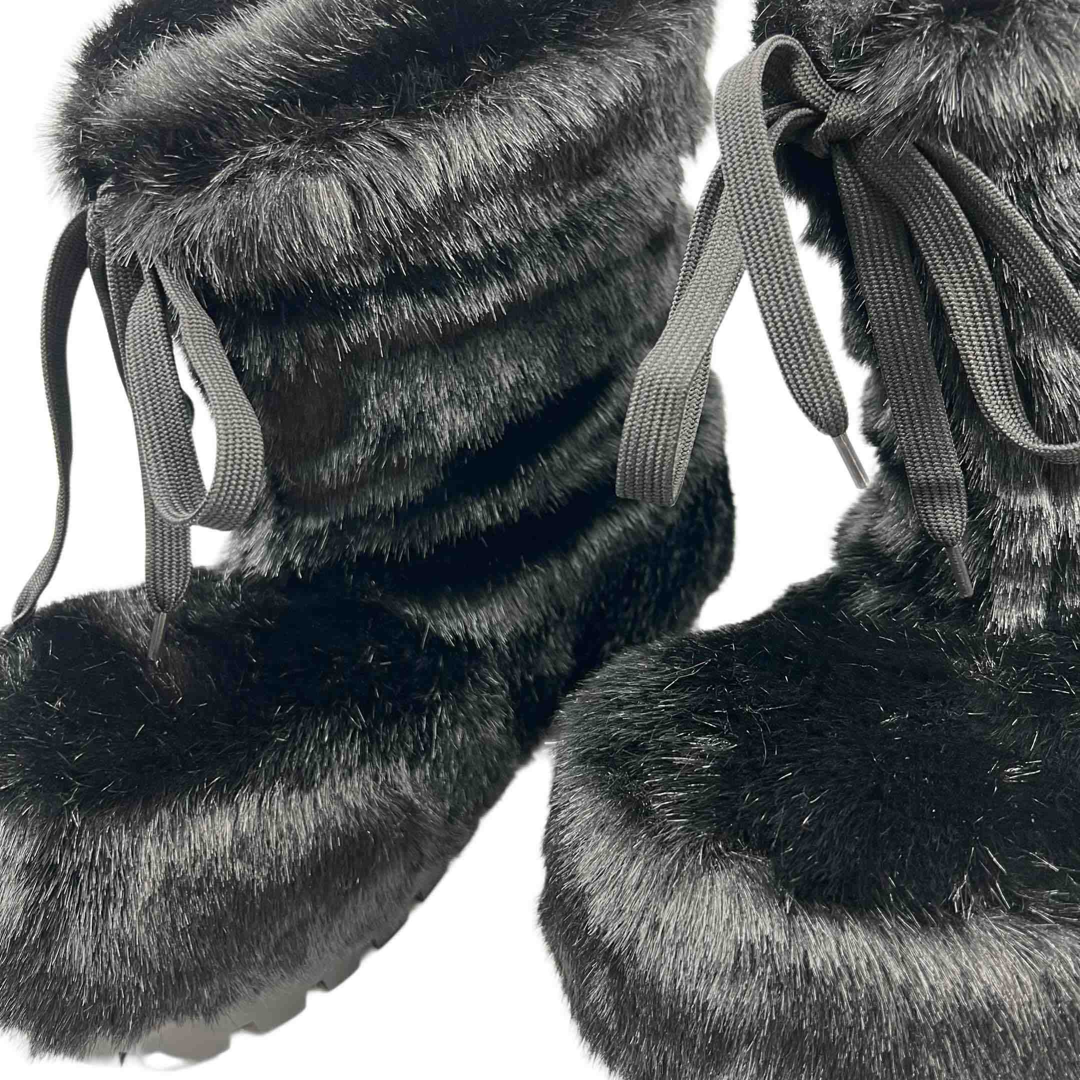 Balenciaga Alaska Low Faux-fur Boots - DopestKickz