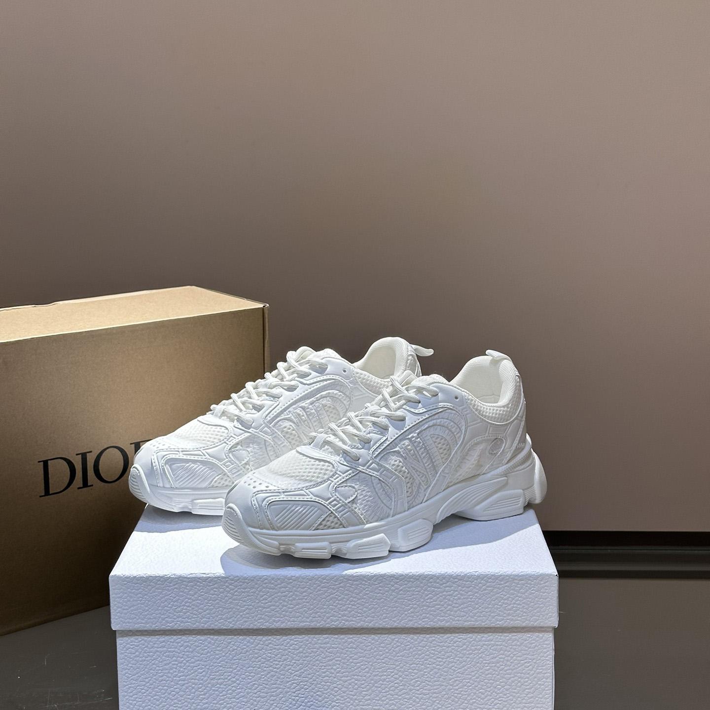 Dior Chrono Sneaker  - DopestKickz
