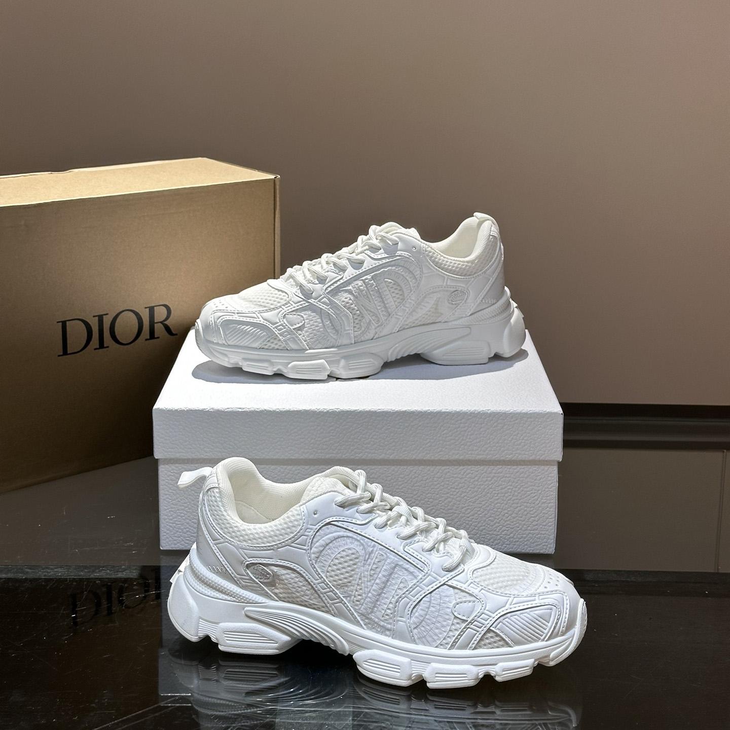 Dior Chrono Sneaker  - DopestKickz